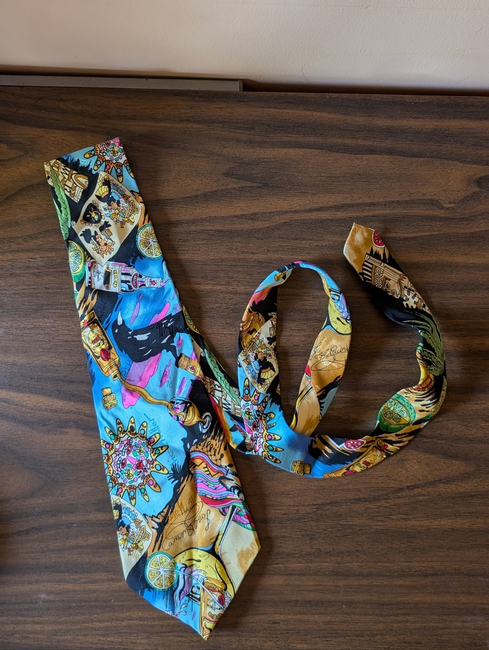José Juervo Vibrant Tequila Tie
